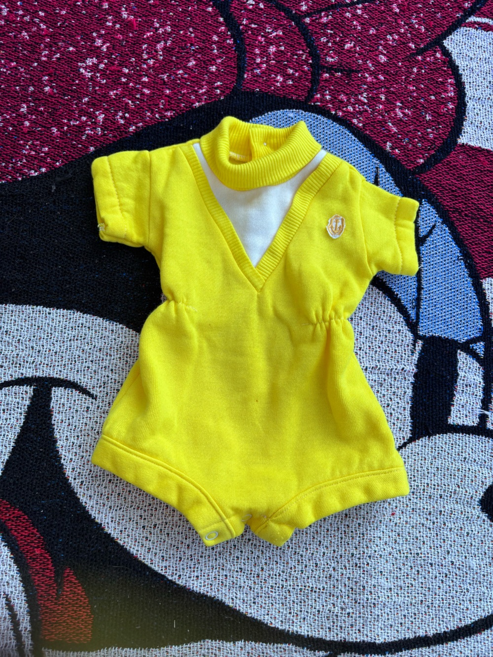 VINTAGE YELLOW AND WHITE ANCHOR PATCH ROMPER ONE PIECE BABY SIZE 3 MONTHS
